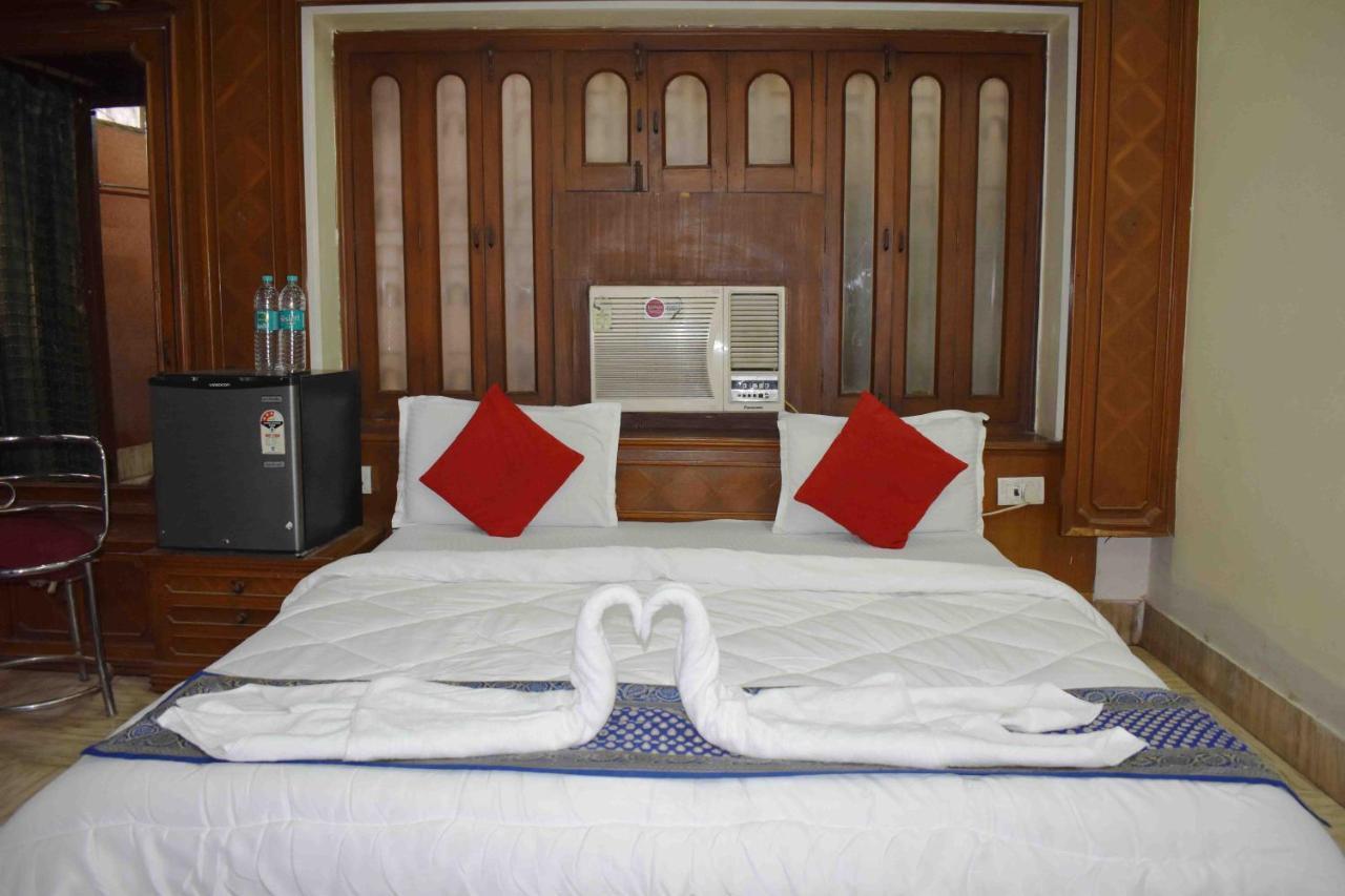 Hotel Mrk Βαρανάσι Εξωτερικό φωτογραφία